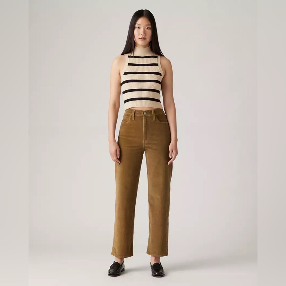Levi’s Ribcage Straight Ankle Corduroy Women's Pants